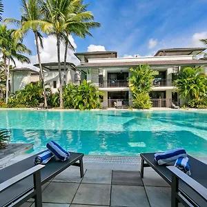 ***** Resort Private In Temple Australia