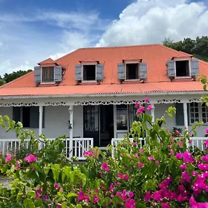 Habitation La Reine Du Camp D'hotes Guadeloupe