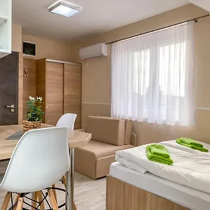 Hotel apartamentowy Fasor Vendeghaz 